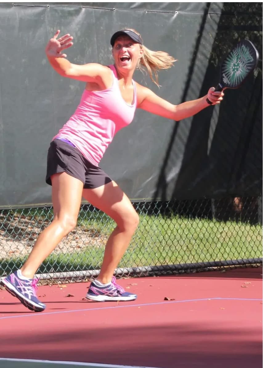 Julie Ditty Qualls on the tennis court